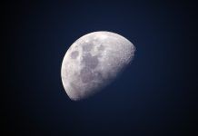 Después de años a la deriva cohete de SpaceX chocará con la Luna