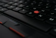 En el MWC 2023 Lenovo presenta smartphone y laptop innovadores